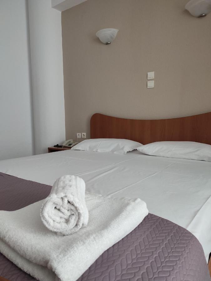 Bella Grecia Aparthotel Hanioti Exterior photo